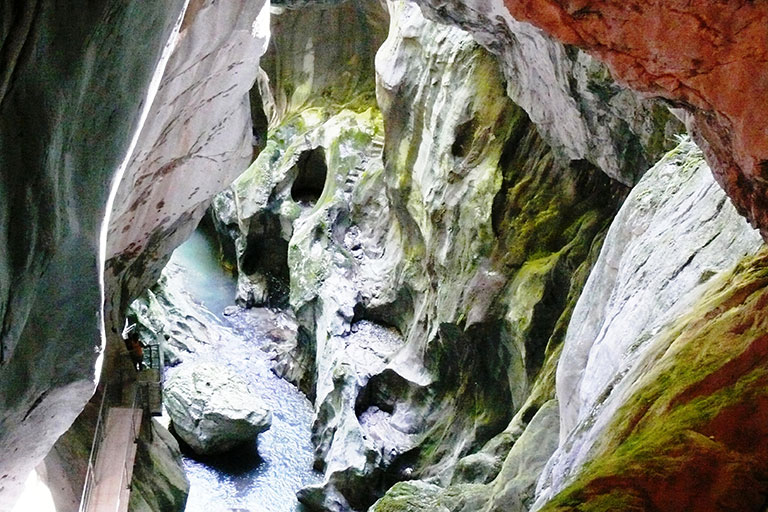 Les gorges du pont du diable au Joty